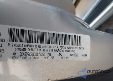 2012 Dodge Grand Caravan Sxt z USA, uszkodzony, nr VIN 2C4RDGCG8CR178391